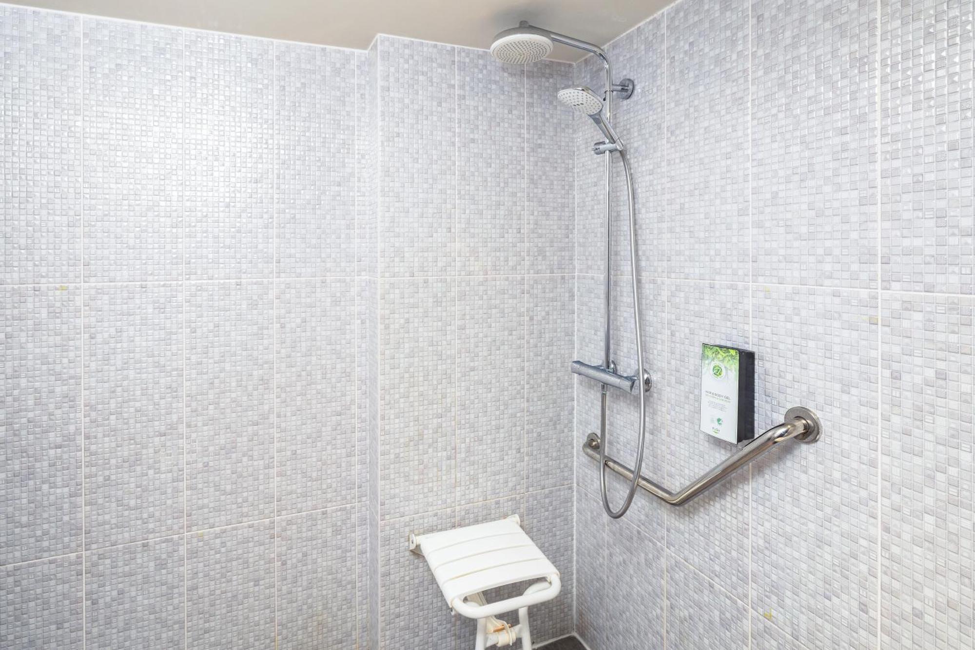 Hotel Campanile Nature - Marne La Vallee Chelles 3*