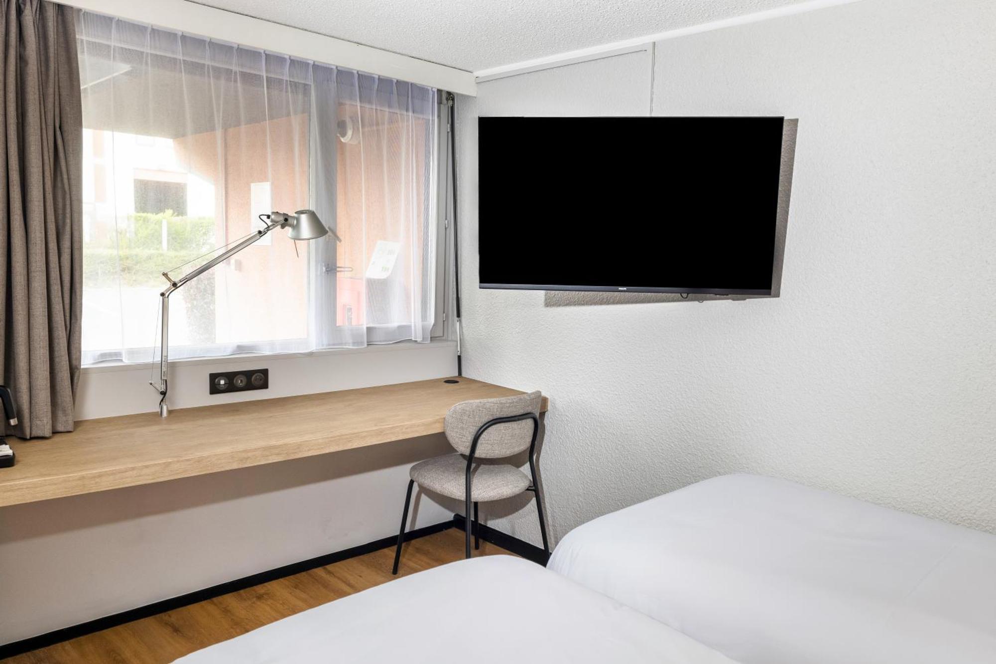 Hotel Campanile Nature - Marne La Vallee Chelles 3*